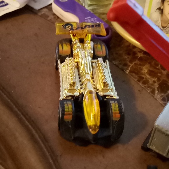 Cars lots - Picture 3 of 3